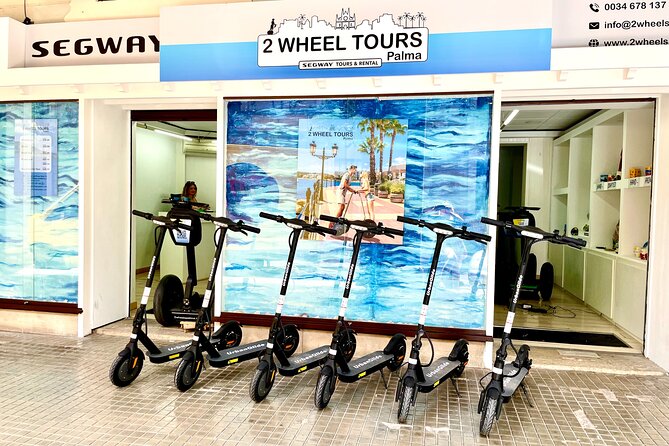 1.5 H Electric Kick-Scooter Tour - Meeting point at Carrer del Palau Reial, 12, and what to expect before you ride