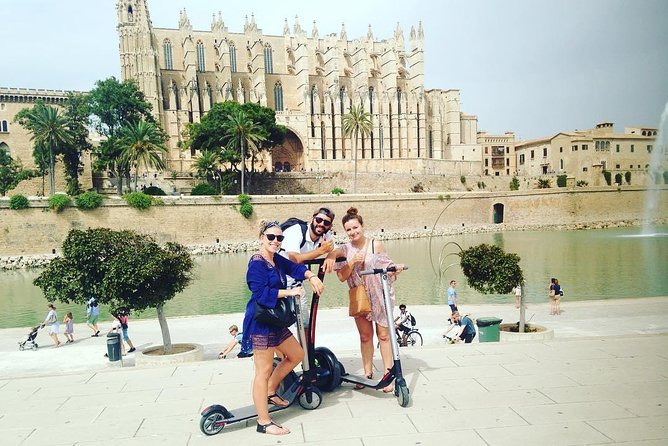 1 Hour Electric Scooter Tour in Palma - Helmets, scooter practice, and how to handle your first ride