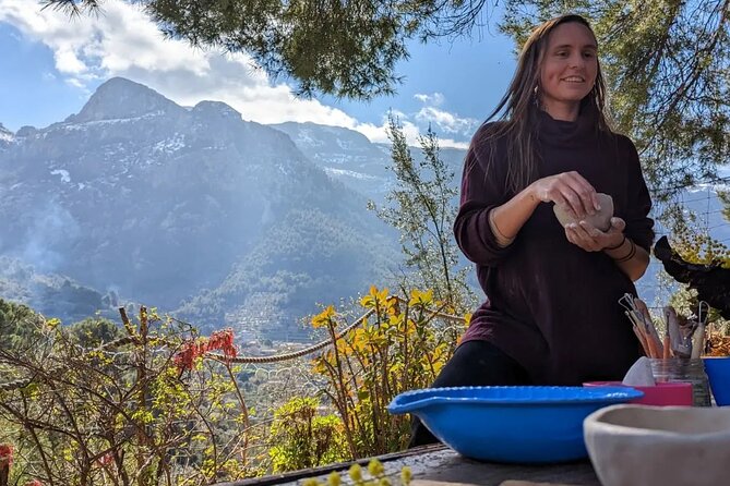2-Hour Small Group Ceramic Workshop in a Natural Environment - What You Will Learn: Hand-Building Skills You Can Reuse