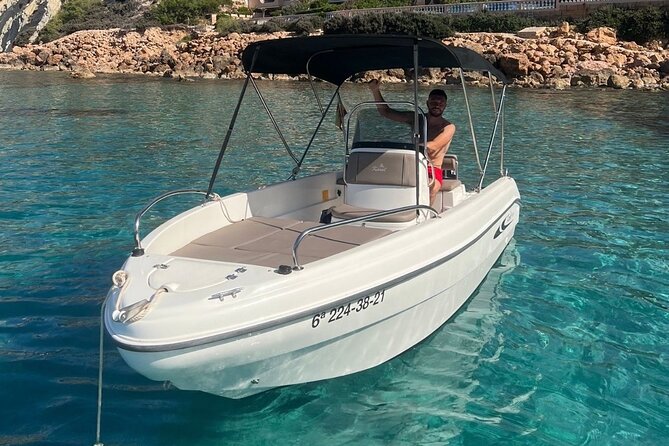 2 Hours Boat Rental in Santa Ponsa without License - Snorkeling Gear and Boat Comfort, What Helps You Have a Good Day