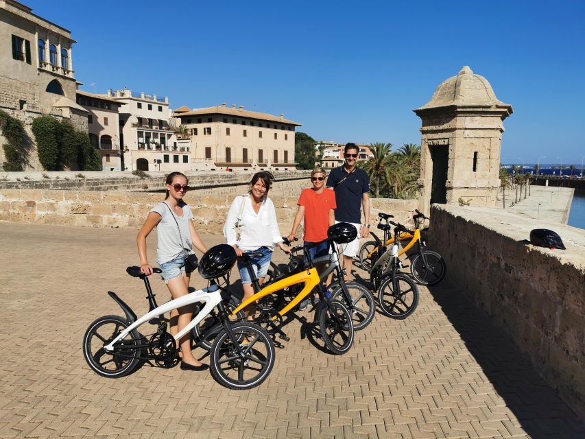 3 Hours Historic E-Bike Tour in Palma de Mallorca - Free time and shopping breaks, using the short window well