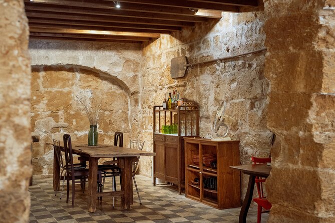 4-Hour Market Visit and Traditional Cooking Workshop in Palma - Wine and lunch included, and how that affects the pacing