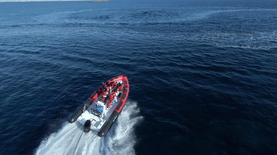Alcudia: 2-Hour Sightseeing Speedboat Tour with Snorkeling - Cala En Gossalba Swim Stop: Snorkeling Gear and the 40-Minute Reset