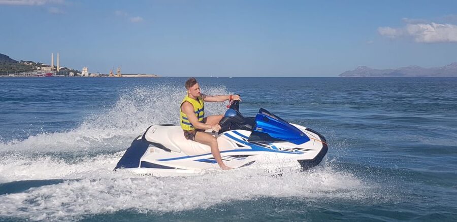 Alcudia: 30-Minute Jet Ski Adventure for Beginners & Photos - Jet Ski Time in the Bay of Alcudia: What You’re Really Buying