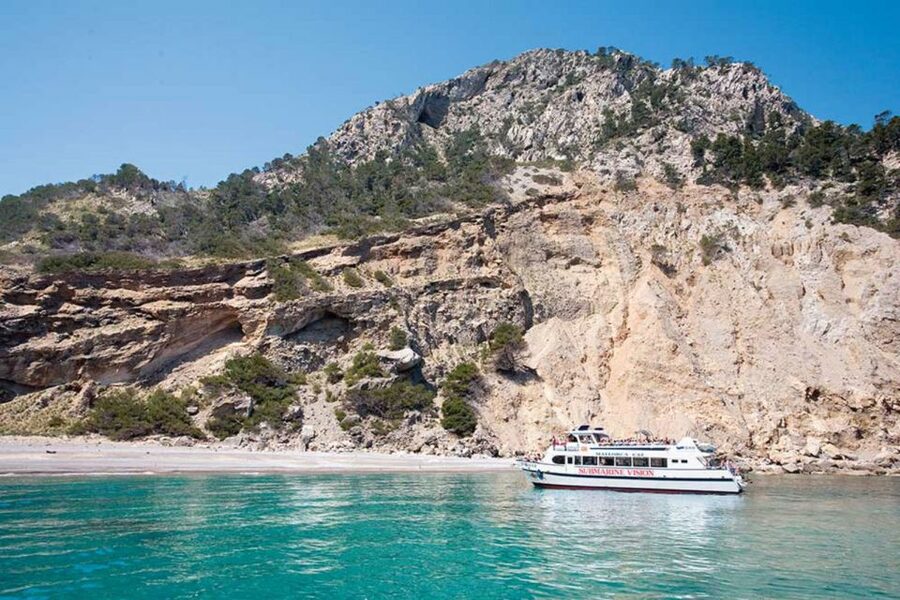 Alcudia: Boat Trip to Coll Baix - Getting started at Alcúdia Sea Trips, TM Brisa
