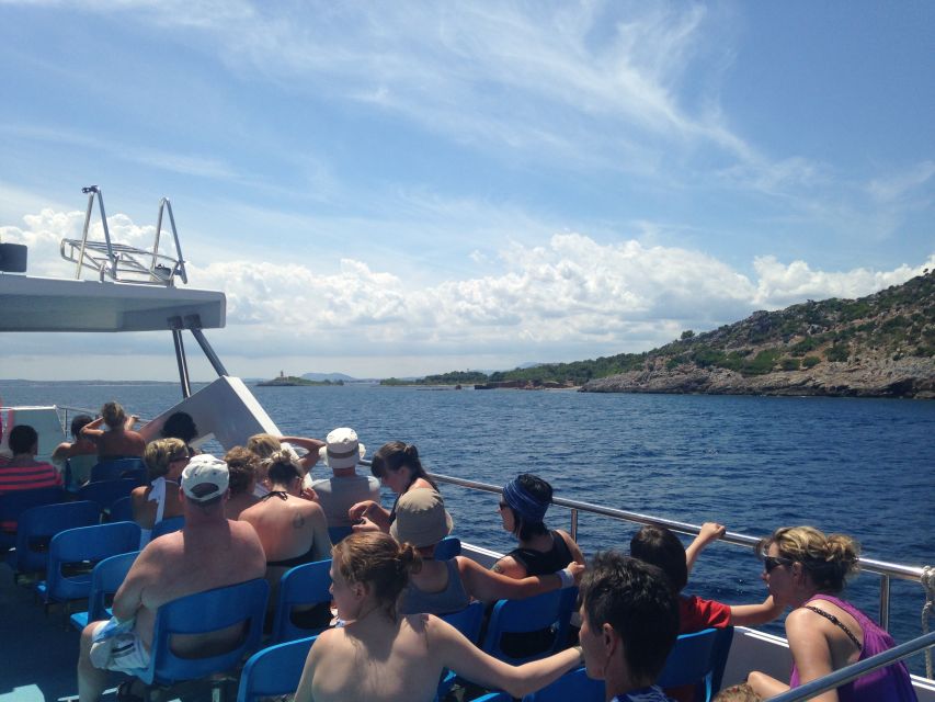 Alcudia: Boat Trip to Coll Baix - Pickup loop: why your schedule may feel longer than two hours