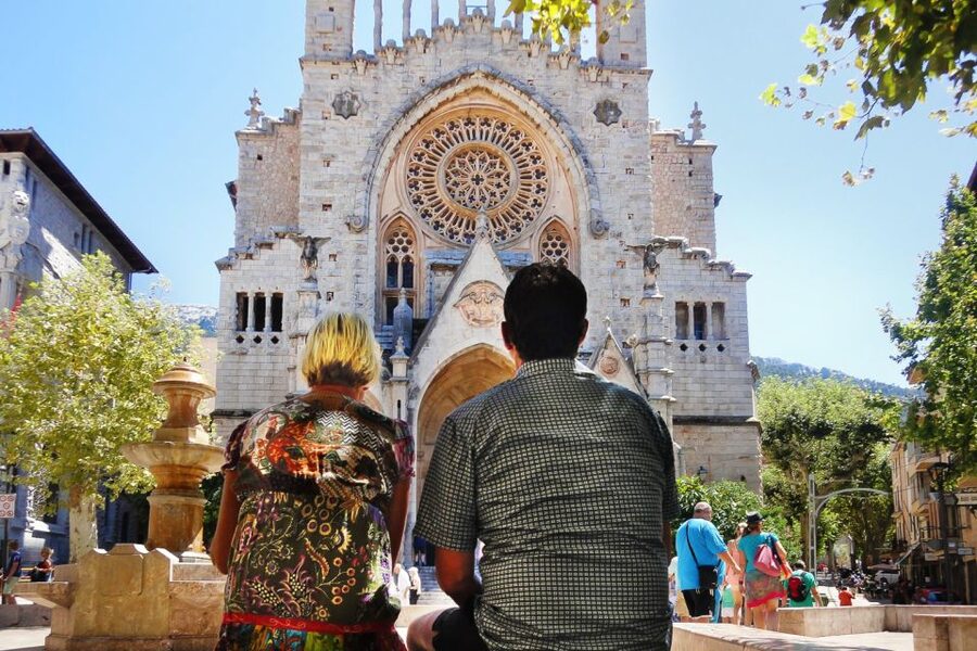 Alcudia/Marratxi: Valldemossa & Soller Tour by Tram & Bus - From Alcúdia or Marratxí: Coach Comfort Matters Here