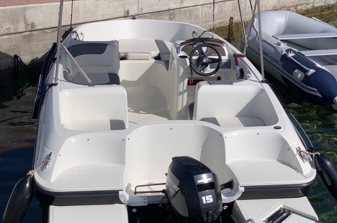 Bluemarine.me license free Bayliner Element E5 rental - Costs to Plan For: Deposit, Fuel, and the Small Mess Fee