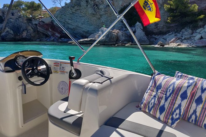boat rental - Private, self-drive boat time from Club Nàutic Santa Ponça