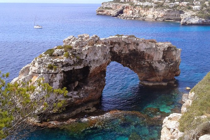 Boat tour from Cala Figuera to Caló del Moro and S´Almonia - Caves and coves: the Mallorca you usually can’t reach easily