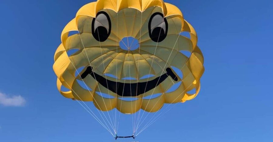 Cala Bona: Parasailing Experience - Key Things to Know Before You Fly in Cala Bona