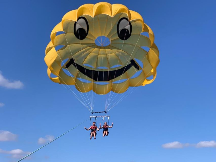 Cala Bona: Parasailing Experience - Group Size and Weight Rules: When Flying Together Gets Tight