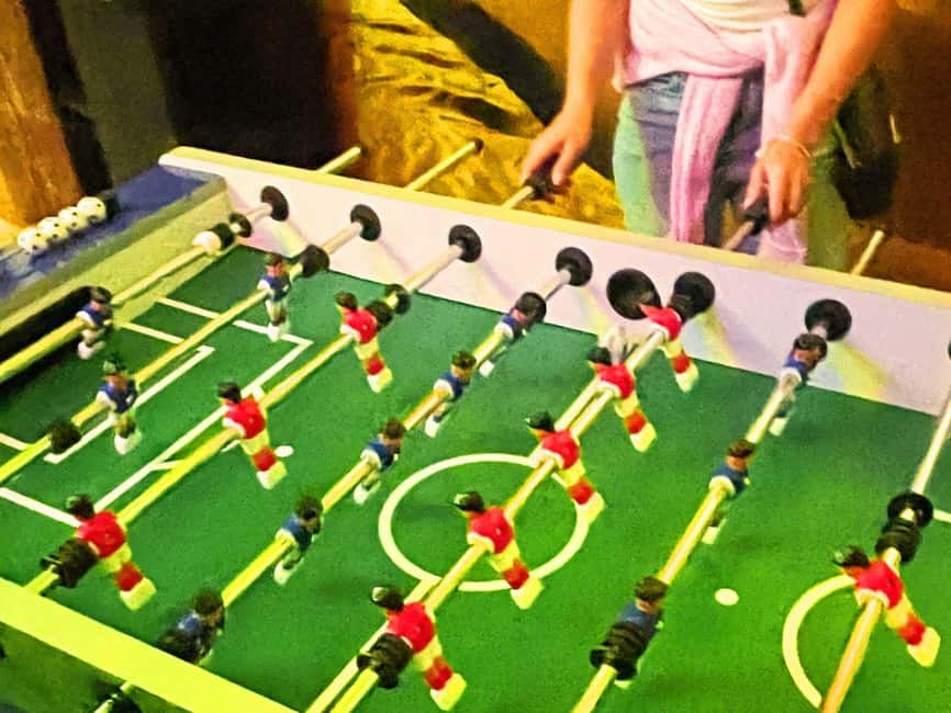Cala Millor: indoor game "FunChallenge",duels,creative tasks - Inside the Location Near the Beach Promenade: AC, Clean Rooms, and a Practical Setup