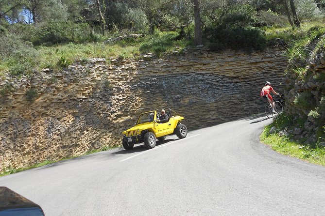 Cala Millor & Sa Coma: Top mini jeep tours – 1 mega experience! - Guides, Briefings, and the Small Group Effect
