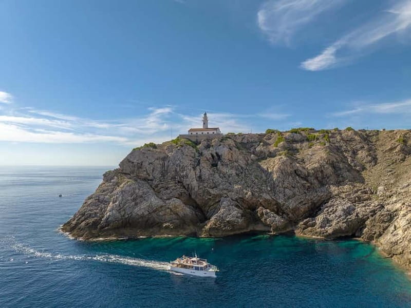 Cala Rajada: Boat Excursion with Drinks and Food - Captain energy, sea life moments, and the “small fun” factor