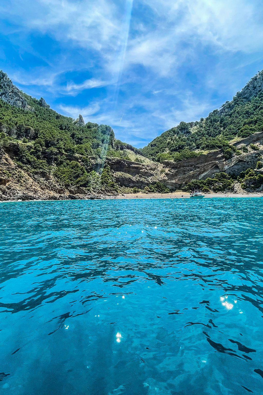 Can Picafort: Private Boattrip - Snorkeling-Beach- Caves - Optional Seabob: The Thrill Add-On (and How It Fits)