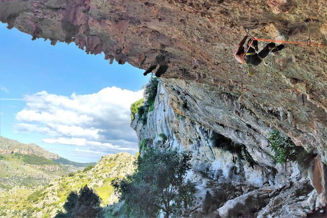 Climbing day in private tour - Fitness level and weather requirements you should not ignore