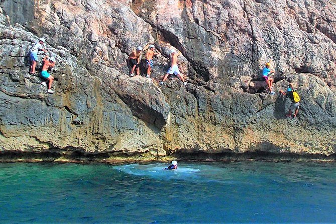 Coasteering Cliff jumping - Equipment, pace, and how 3 hours can feel longer than it is