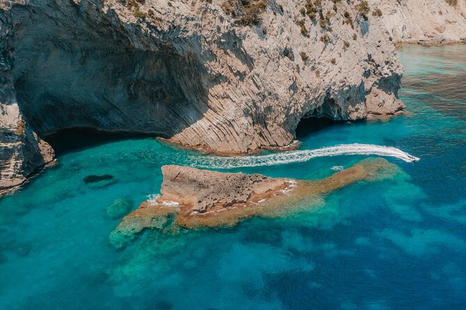 Coll Baix and Caves Guided Tour - Guides at the helm, plus rider photo perks