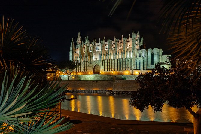 Drinks & Bites in Palma de Mallorca Private Tour - Your Local Guide, and Why Their Recommendations Matter