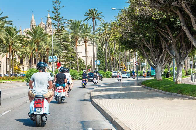 Easy Rider Mallorca Scooter Tour - Getting started in Palma at LocoWheels (Plaça de la Quartera)