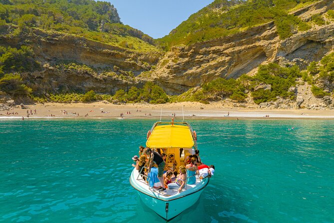 Enjoy crystal clear waters for 2 hours - Group Size, Mobile Tickets, and Small Logistics That Save You Time