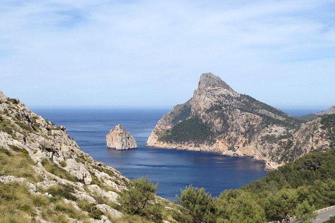Formentor with boat trip + local market - Mirador Es Colomer: the short stop that still matters