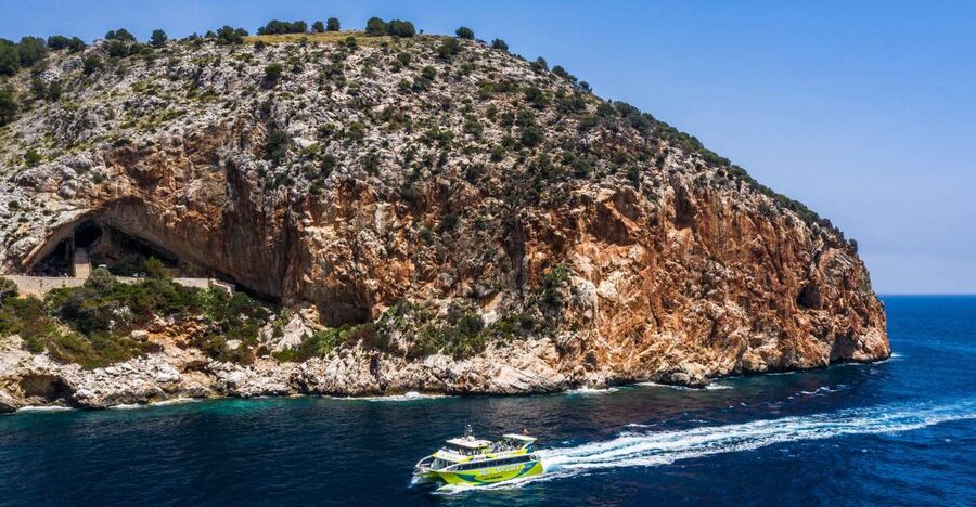 From Cala Bona: East Coast Glass-Bottom Boat Trip - Cala Bona departure: where the ride really starts