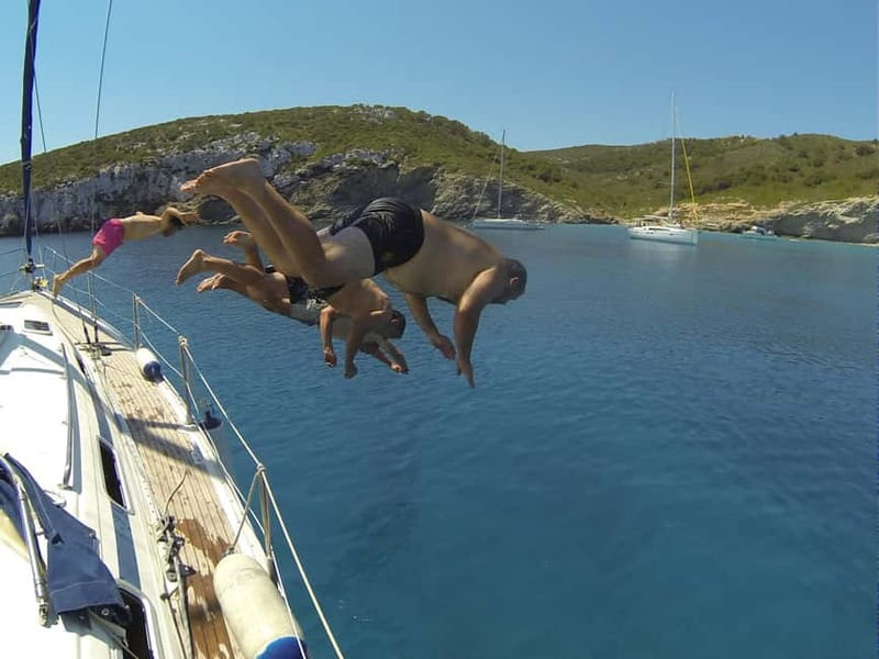 From can Pastilla : Sailing boat trip with Food & Drinks - The 4-Hour Schedule, Morning at 09:45 or Afternoon at 15:45