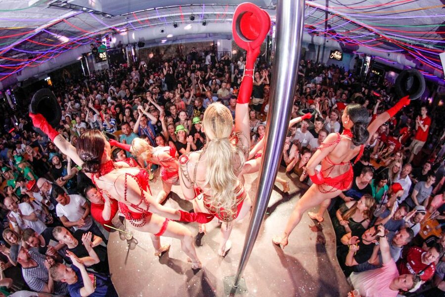 From Can Picafort: Ballermann Night Tour by Bus - Entering Ballermann from Can Picafort, the easy way
