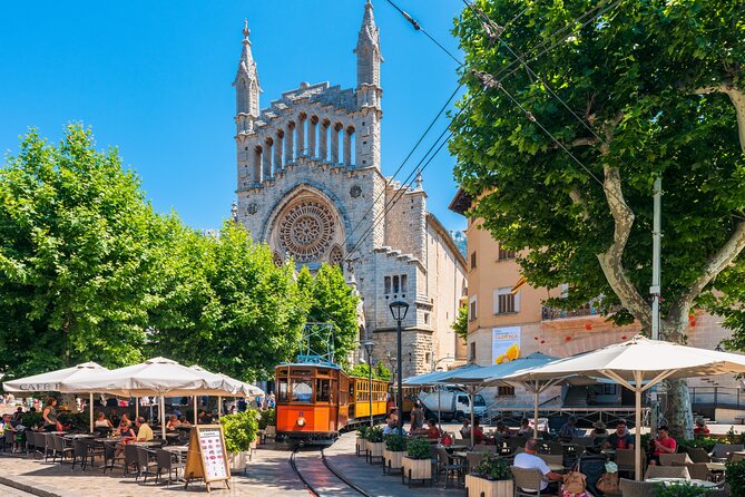 Full Day Tour to the Island of Mallorca - Air-conditioned bus, mixed language, and the guide factor