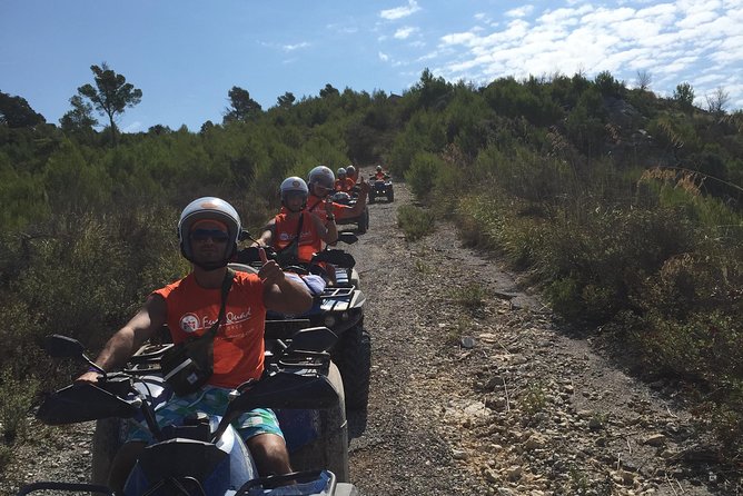 FUN Quad Mallorca - Puerto Andratx and Camp de Mar: ports, boats, and coastal curves