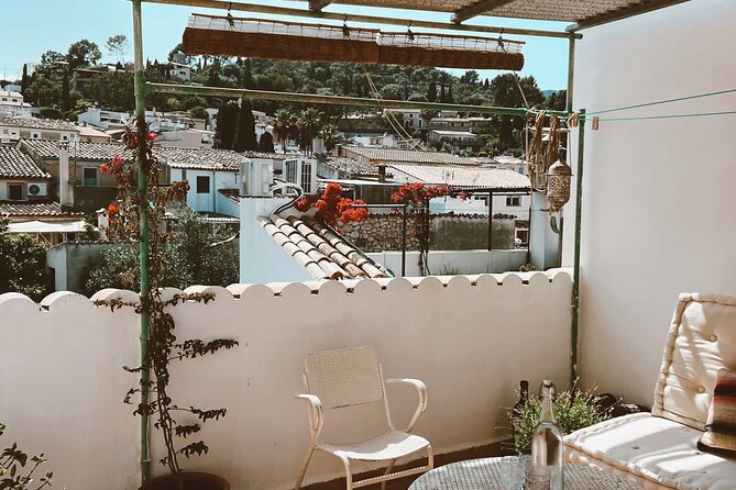 Gastronomic Wine Tasting Experience Guided by a Sommelier - Rooftop terrace tasting: 2.5 hours, at least 5 wines, and snacks