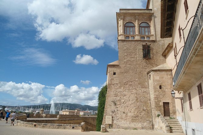 Gaudí and Modernist Art: Guided Tour in Palma de Mallorca - Gran Hotel and Street-Level Details You Can Actually Use