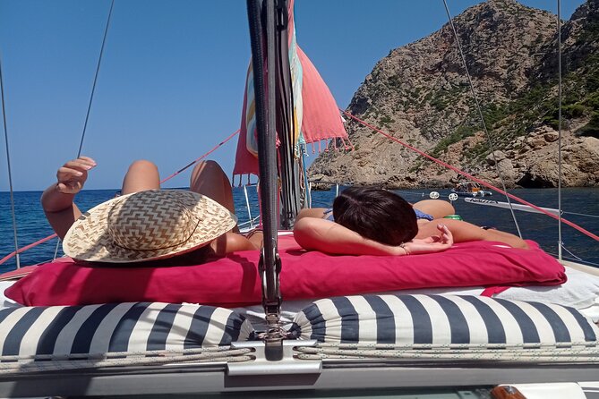 Half day on a private sailboat in Mallorca (port d'andratx) - Weather, timing, and why flexibility is part of the deal