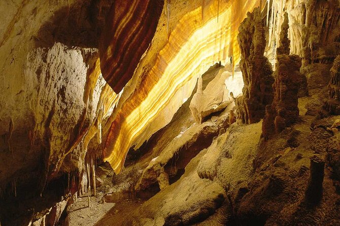 Half Day Tour Bus to the Caves of Drach - Martel Lake crossing: boat queues vs the bridge walk