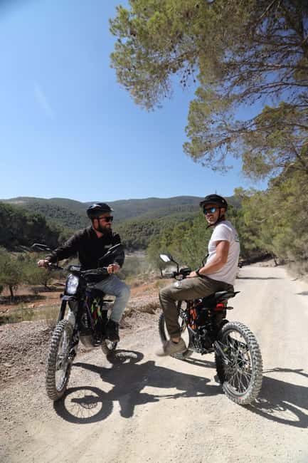Ibiza: Tour con moto cross eléctrica Surron - Electric Surron-Style Trails on Ibiza: The point of the tour