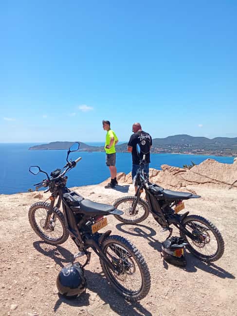 Ibiza: Tour con moto cross eléctrica Surron - Stop 4: Playa d’en Bossa, plus more riding and optional swim time