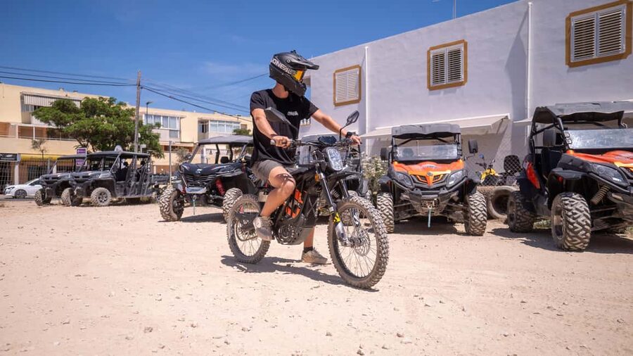 Ibiza: Tour con moto cross eléctrica Surron - The eco angle that actually shows up during the tour