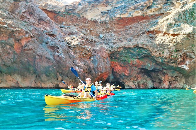 Kayak Secret Beach - The 3.5-hour rhythm: 8 km of reef route and controlled paddling