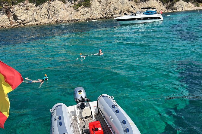 Luxury Catamaran sailing with welcome Drinks Tapas Max10-12Person - Coastal sightseeing near Palma, and why your anchoring spot matters