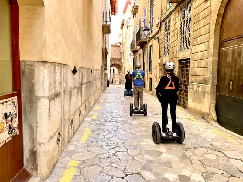 Mallorca: 2.5 H Sightseeing Segway Tour with Local Guide - Meeting Near La Seu and Getting Your Segway Legs