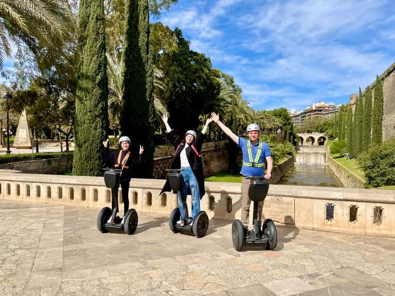 Mallorca: 2.5 H Sightseeing Segway Tour with Local Guide - Cruising Palma Bay: Beach Promenade and Portixol Scenes