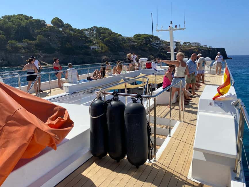 Mallorca: 3.5-Hour Boat Trip with Swimming and Snorkeling - Practical checklist for a smoother swim day
