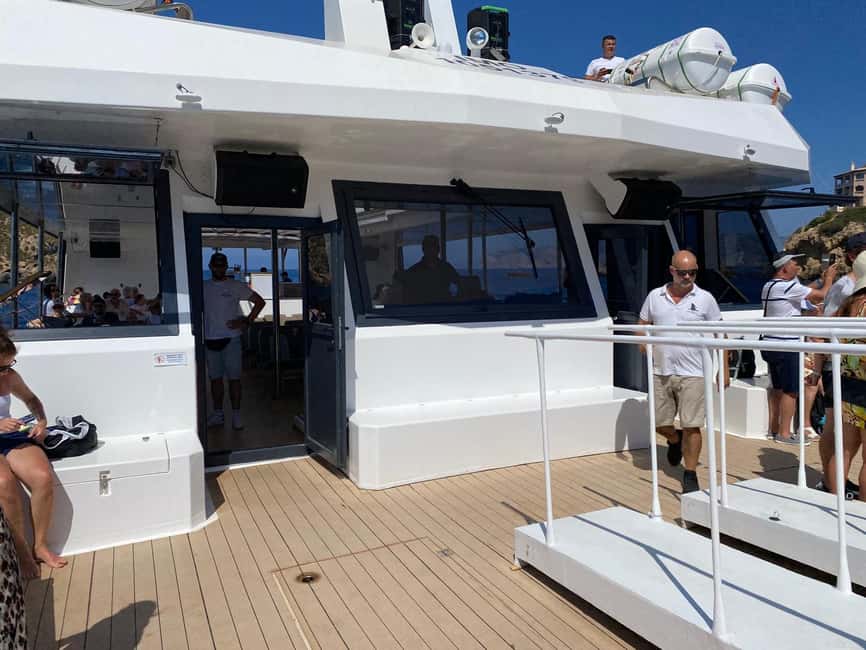 Mallorca: 3.5-Hour Boat Trip with Swimming and Snorkeling - On-board comfort: sundeck sun, restroom access, and those two bars