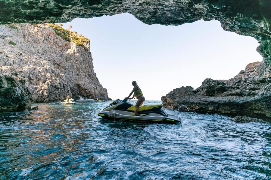 Mallorca Alcudia: Jack Sparrow Cave Jet Ski Tour - Cruising by Aucanada and Sa Bassa Blanca on the way to the cave