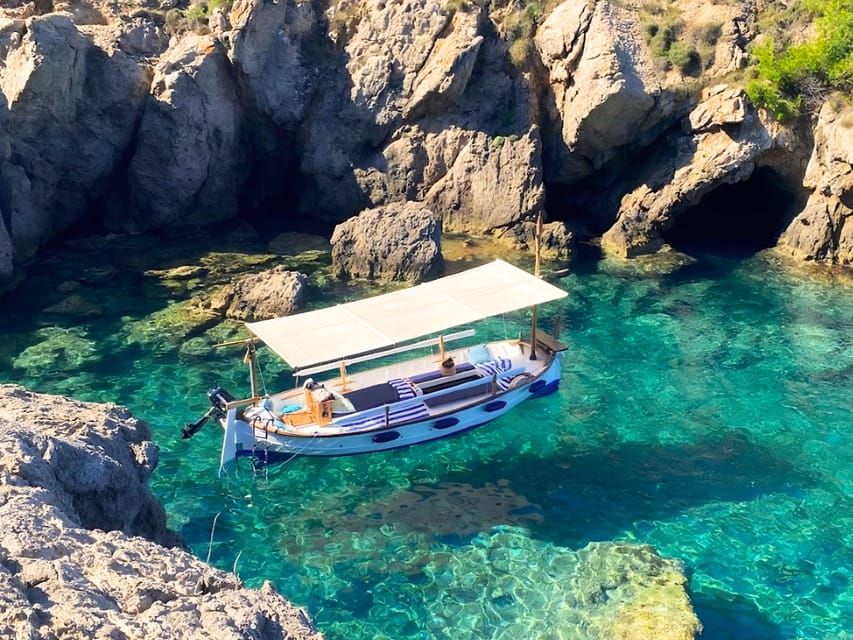 Mallorca: Alcudia, Private Boat Tour. - Key things to know before you book