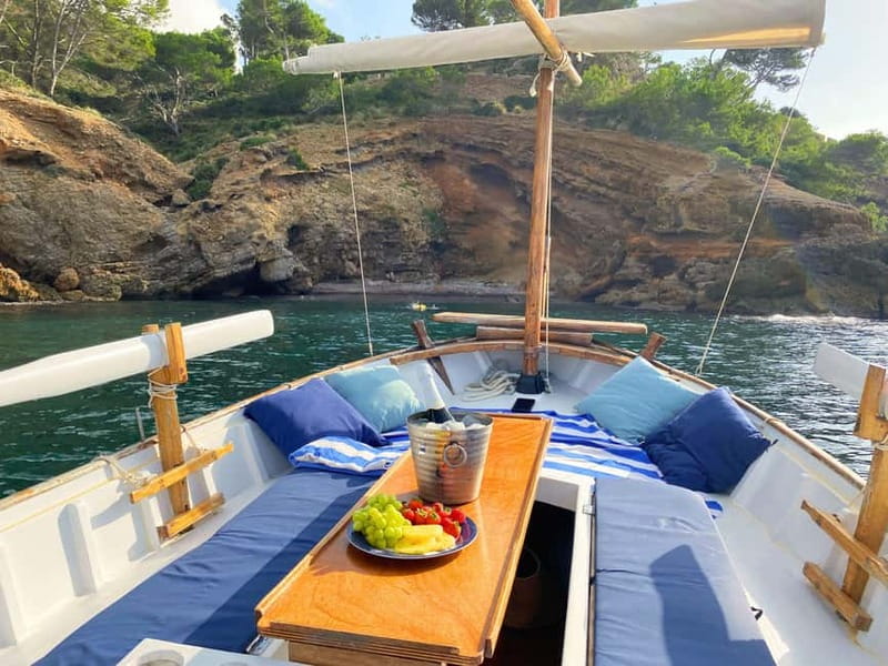 Mallorca: Alcudia: Private Boat Tour with Snorkel - Getting to Marina de Bonaire and what to expect at pier 293