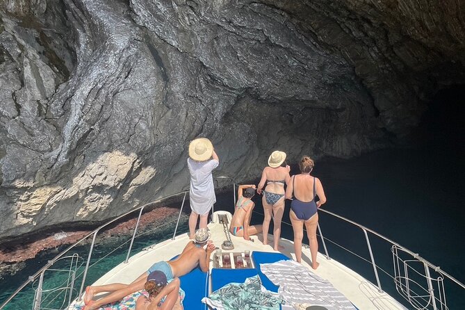 Mallorca Beach & Caves 4hr Boat Trip Drinks, Tapas, SUP & Snorkel - From Port dAlcúdia to Open Water: Why This 4-Hour Format Works