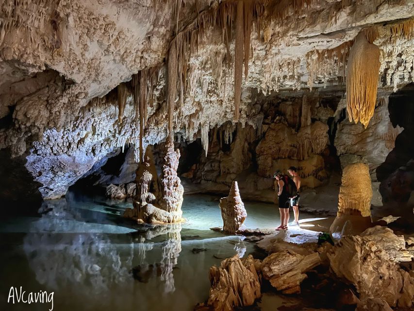 Mallorca: Beach Inside the Cave Tour - The underground sandy beach reveal: sunlight as the big moment